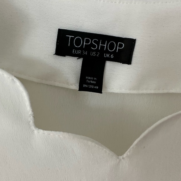 Topshop : Scalloped Cami - Picture 2 of 4